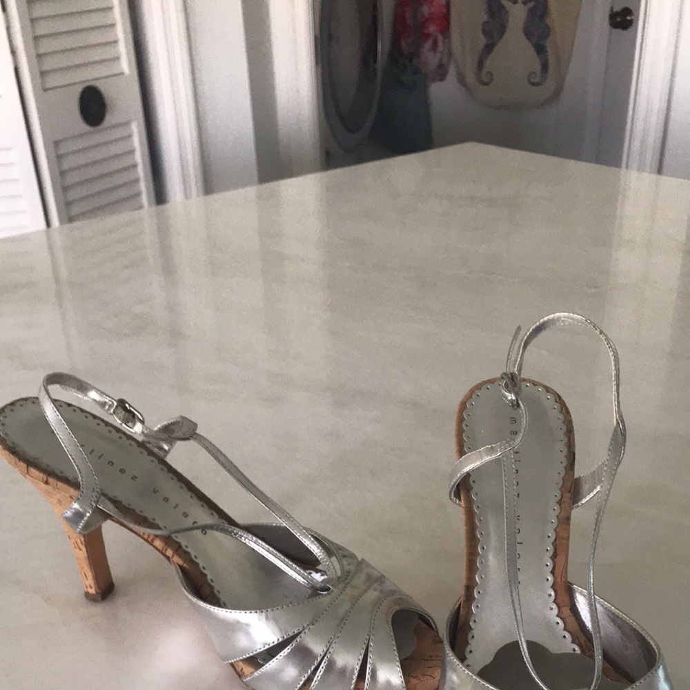 Shoes - Picture 2 of 2